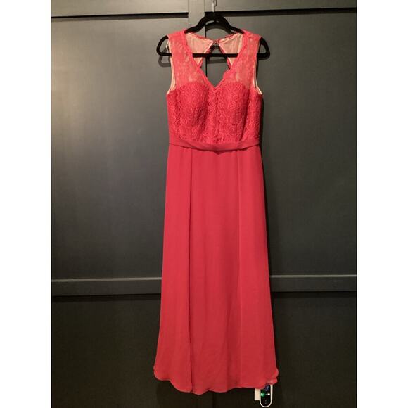 Azazie Britney Bridesmaid formal long lace halter gown Dress in Burgundy sz A8 - Picture 2 of 11